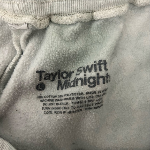 Taylor Swift Meet Me At Midnight Green White Tie Dye Sweatpants - Picture 5 of 5